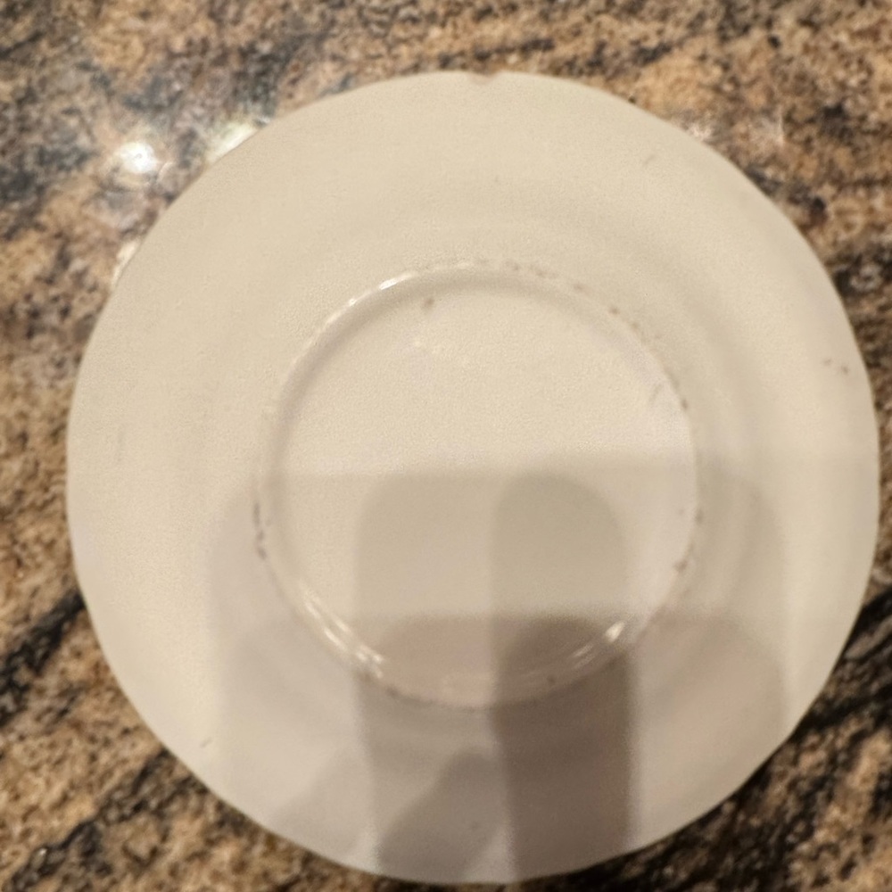 Vintage Floral Ceramic salad Plate - Picture 3 of 4